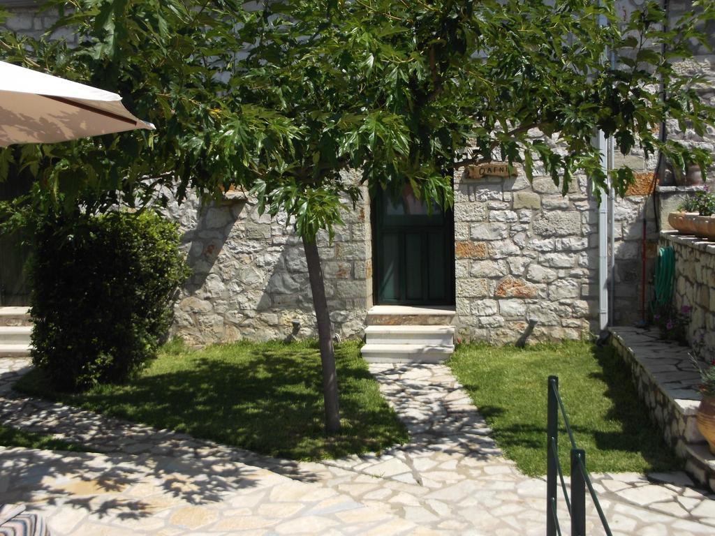 Sivros Stone Cottages Ngoại thất bức ảnh