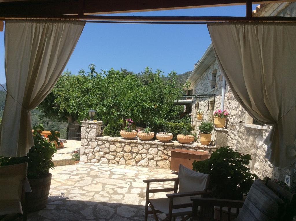 Sivros Stone Cottages Ngoại thất bức ảnh
