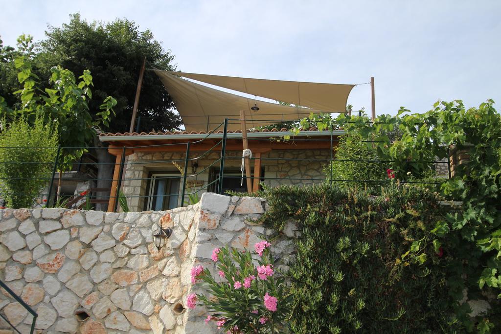 Sivros Stone Cottages Ngoại thất bức ảnh